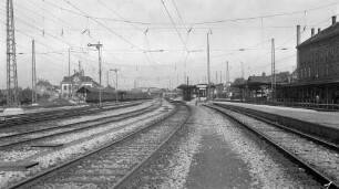 Reutlingen Hbf. Bahnsteig Bahnsteigüberdachung