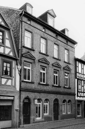 Wohnhaus; Gelnhausen, Langgasse 35