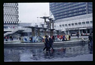 Alex/Brunnen 31.3.72.