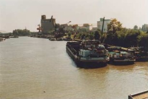 Liegehafen Braunschweig/Mittellandkanal