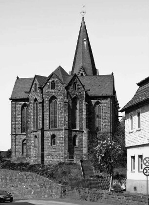 Kirche; Rabenau, Gießener Straße 35, Gießener Straße 31
