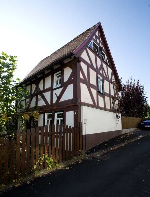 Staufenberg, Weinbergstraße 6