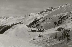 Österreich. Ötztaler Alpen. Weiler Pirchet. Blick von Südwesten talabwärts, in der Mitte rechts Hotel Obergurgl