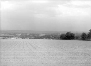 Mobschatz-Merbitz. Blick über die Felder in der Nähe der Autobahn A 4