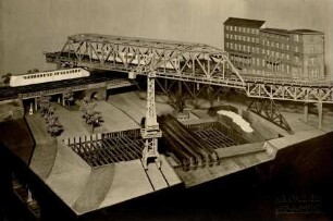 Landwehrkanalunterfahrung Berlin, Deutschland, 1934-1935