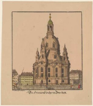 Die Frauenkirche auf dem Neumarkt in Dresden, rechts das Coselpalais