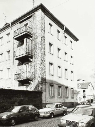 Dresden-Friedrichstadt, Friedrichstraße 39. Ärztehaus (1953, W. Poppe) des Krankenhauses Dresden-Friedrichstadt