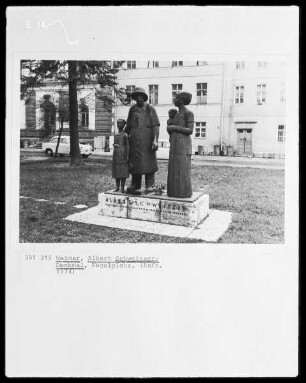 Weimar, Albert Schweitzer-Denkmal