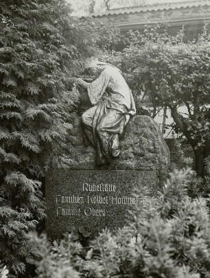 Ruhestätte der Familien Kölbel-Hoffmann und Obers