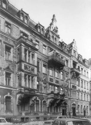 Dresden-Neustadt, Martin-Luther-Platz 9. Wohnhaus (1896). Straßenansicht