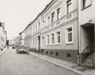 Markneukirchen, Wohnhäuser : Markneukirchen (Vogtlandkreis), Wohnhäuser, Schützenstraße 8/6, zwischen 1851 und 1900, Straßenansicht