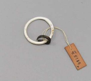 Ohrring