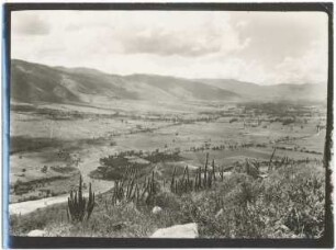 Becken von Sacaba bei Cochabamba vom Serranía San Pedro aus gesehen