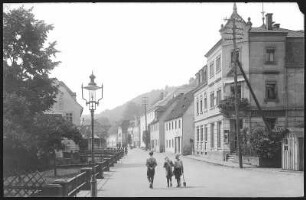 Bad Gottleuba-Berggießhübel. Hauptstraße