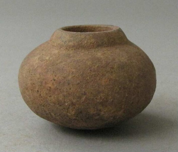 Clay vessel