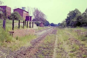 Barkhorst: Bahnhof: Trasse ohne Gleise