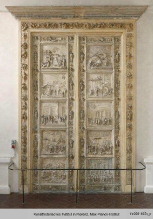 Gipsabguss von Ghibertis Paradiestüren des Florentiner Baptisteriums