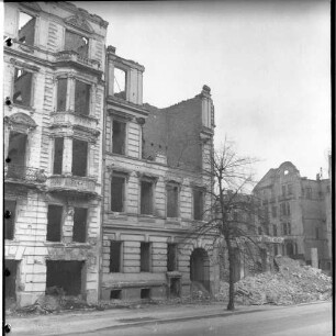 Negativ: Ruine, Ansbacher Straße 1, 1950