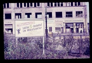 Am Anhalter Bahnhof 31.10.54.