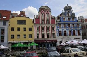 Wiederaufgebaute Häuser am Markt in Stettin