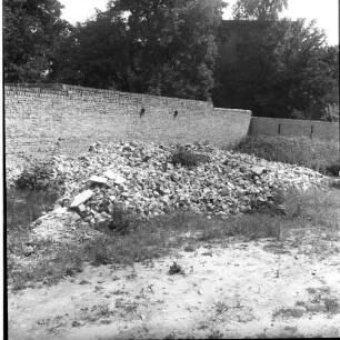 Negativ: Trümmer, Grunewaldstraße 6-7, 1953