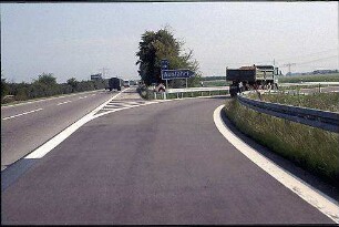 Ausfahrt Ost von Hauptfahrbahn Ost (Basel Richtung Karlsruhe)