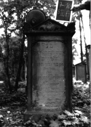 Grabstein B II A/7/10