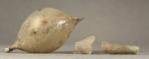 Spitzovales Fläschchen
