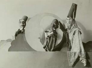 Orientalische Szene : Handpuppenspiel des 'Dresdner Kasperle' Oswald Hempel