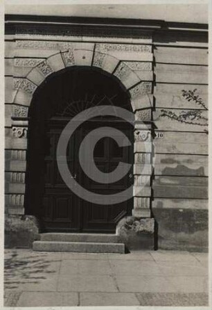 Portal am Bürgerhaus Domstraße 10 in Breslau