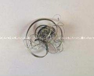 Christbaumschmuck: Eisenschrott (silbernes Ornament)