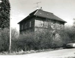 Ebersbach-Neugersdorf, Dr.-Robert-Koch-Straße 5. Wohnhaus (1886/1900)