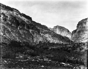 Canyon bei Phoenix (Transkontinentalexkursion der American Geographical Society durch die USA 1912)