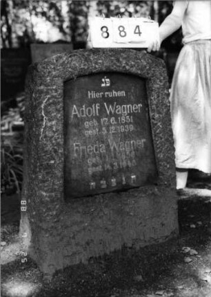 Grabstein 884