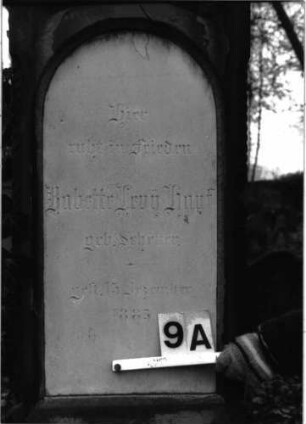 Grabstein A I/12/9A
