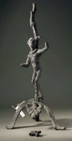 Lampenständer mit der Figur eines grotesken Tänzers