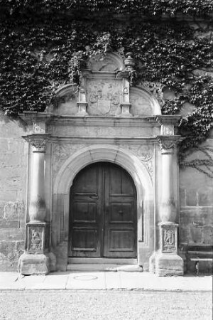 Tübingen: Tor am Schlosshof