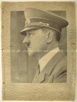 Sonderausgabe der Wochenzeitschrift "Illustrierter Beobachter" zum 50. Geburtstag von Adolf Hitler
