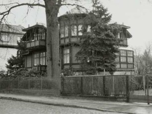 "Schwedisches Blockhaus"