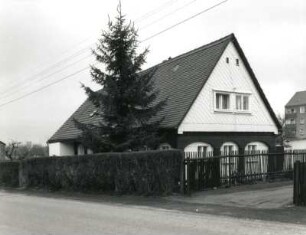 Ebersbach-Neugersdorf, Karl-Liebknecht-Straße 31. Wohnhaus (um 1850)