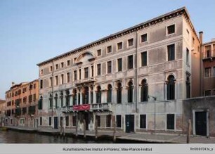 Palazzo Zenobio ai Carmini, Venedig