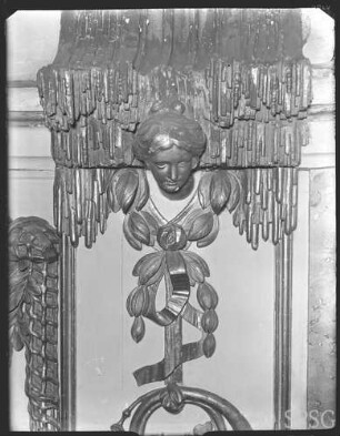 Potsdam, Neues Palais, Oberes Fürstenquartier, Jagdkammer, R.: 259, Südwand. Links vom Kamin.