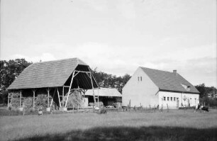 Nierswalde: Reichswaldsiedlung, Hof