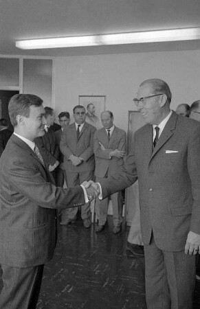 Amtseinführung von Dr. Frieder Lauxmann als Vorsteher des Hauptpostamtes.