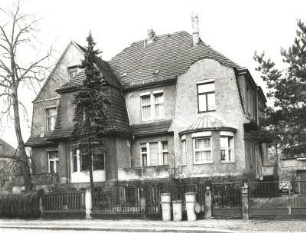 Dresden-Blasewitz, Goetheallee 25/27. Doppelvilla (um 1910)