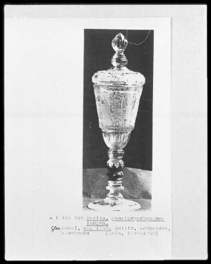 Deckelpokal