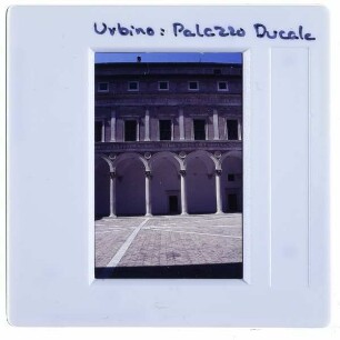 Urbino, Palazzo Ducale : Innenhof