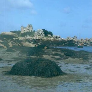 Bretagne. Blick auf die Felsküste bei Pointe du Raz