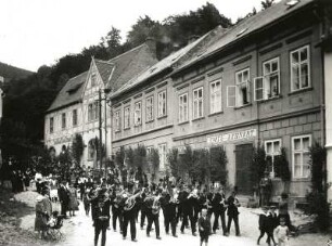 Osterzgebirge. Bergparade in Graupen, Müglitzgebiet (?)