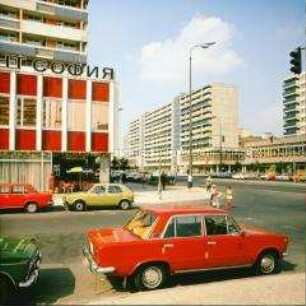 Am Restaurant Sofia, Leipziger Straße in Berlin (Ost)